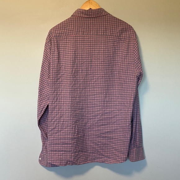 Faherty Soft Checkered Button-Up Shirt - Picture 8 of 8